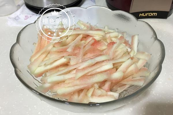 凉拌西瓜皮（简单爽口）