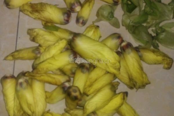 黄秋葵花煮蛋汤的做法图解2