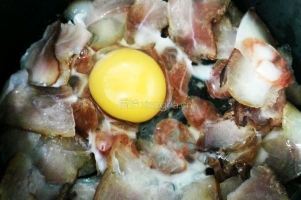第一次尝试做腊味饭黑米腊味饭的做法图解4