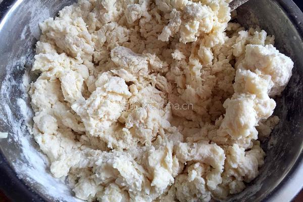 烫面黑芝麻薄饼的做法图解3