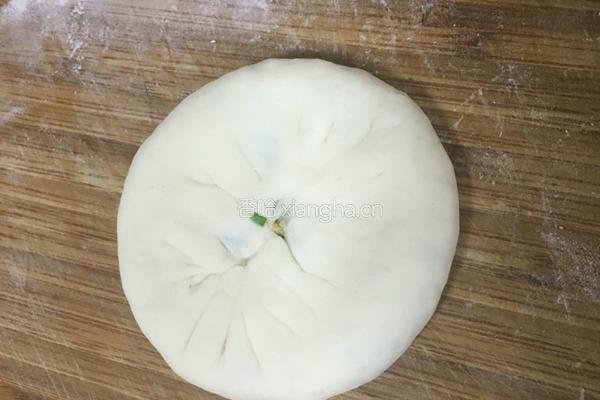 韭菜饼的做法图解5