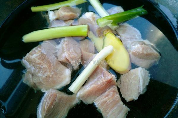 红烧肉炖土豆的做法图解5