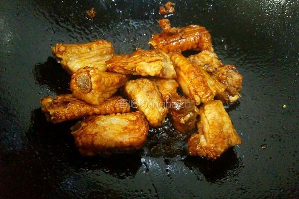 土豆烧排骨的做法图解8