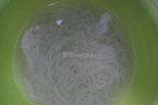 家常炒米粉的做法图解2