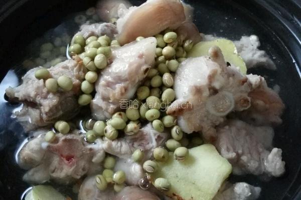 黄豆焖猪尾的做法图解2