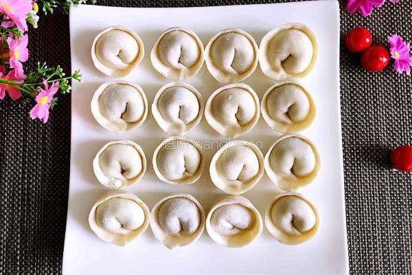 元宝饺子的做法图解16