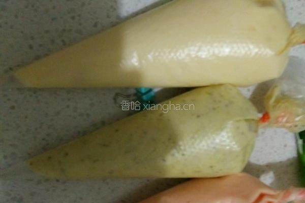 彩色蛋糕卷的做法图解9