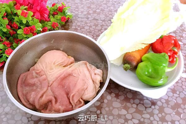 白菜拌猪肚丝的做法图解1