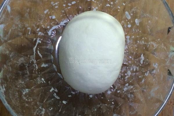 韭菜鸡蛋馅水饺的做法图解1