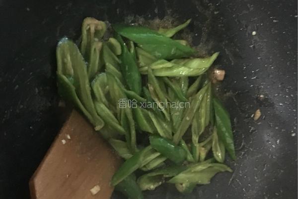 青椒炒猪肝的做法图解6