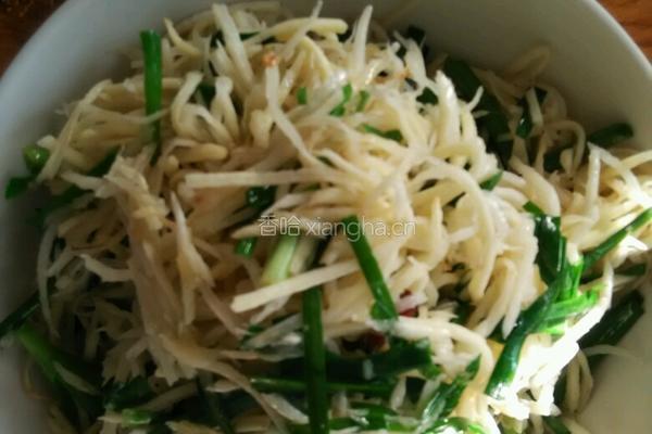 韭菜炒茭瓜丝的做法图解6
