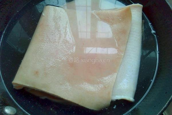 自制猪皮冻的做法图解2