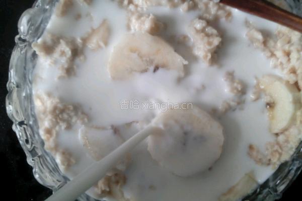 香蕉牛奶燕麦粥的做法图解6
