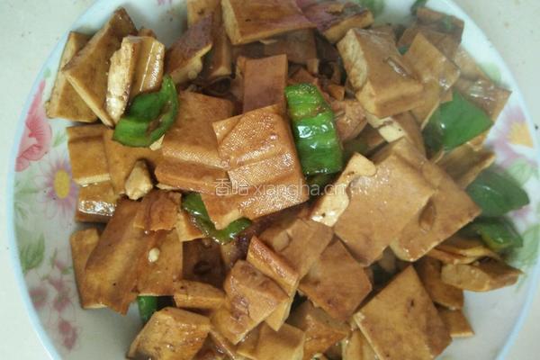 辣椒炒豆干的做法图解5