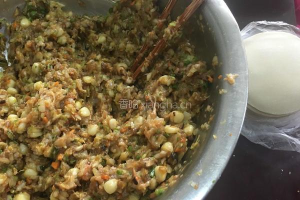 白菜玉米饺的做法图解11