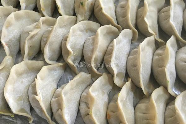 白菜玉米饺的做法图解12