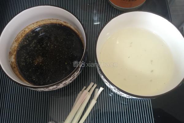 葱油清蒸鲫鱼的做法图解3
