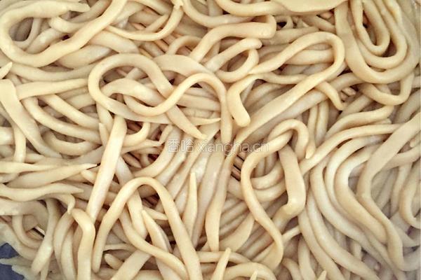家乡风味小吃——圪姜姜（水晶条）的做法图解2