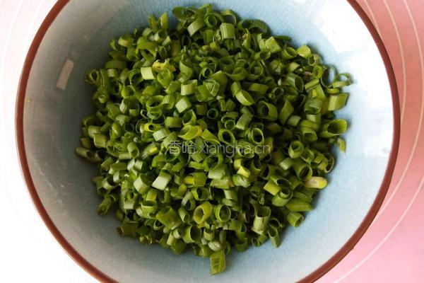 葱油盘饼的做法图解3