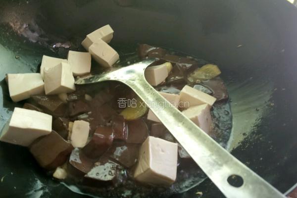 鸭血豆腐的做法图解4