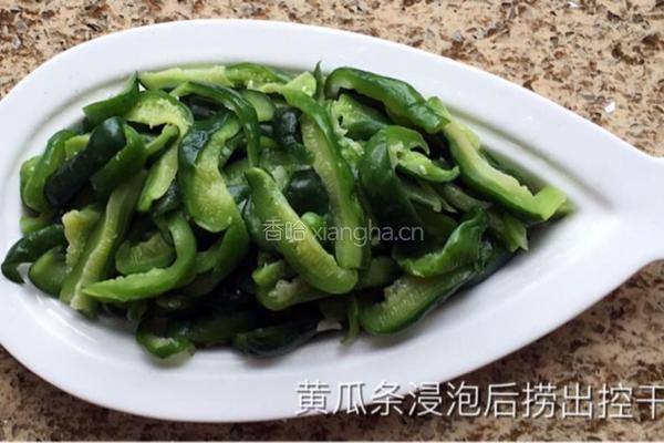 【凉拌黄瓜小菜】的做法图解5