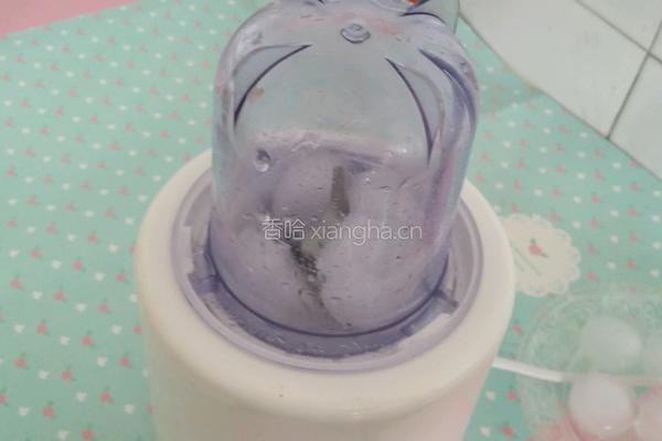 蜂蜜西瓜冰沙的做法图解7