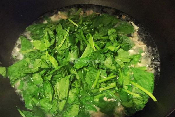菠菜豆腐瘦肉海米蛋花汤的做法图解8