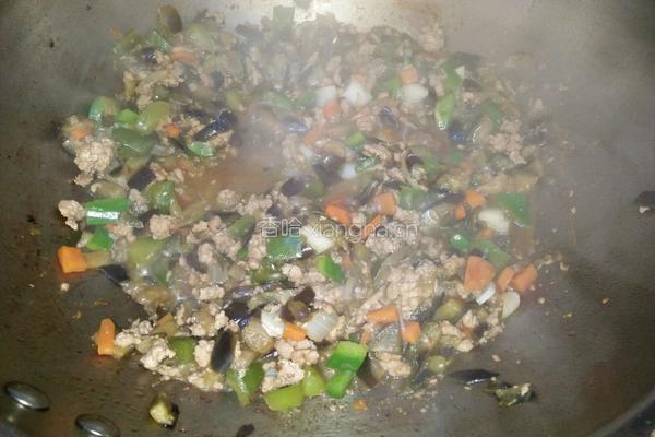 猪肉茄子打卤面的做法图解10