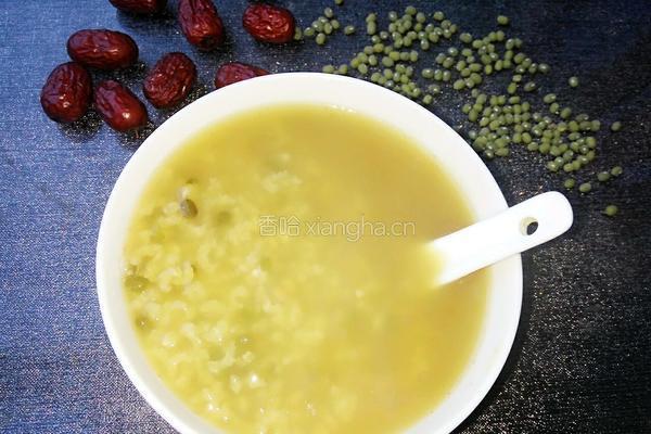 绿豆薏米粥的做法图解4