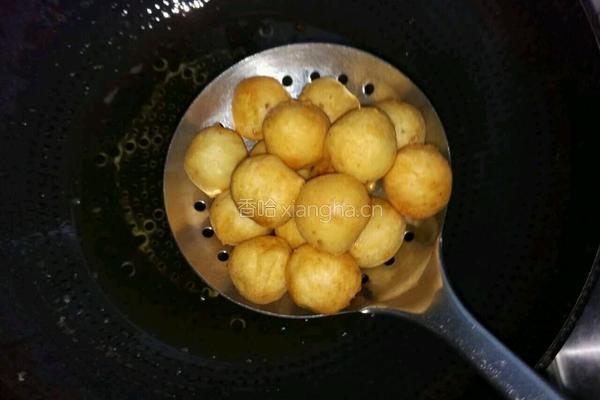 鱼丸鸡蛋长寿面的做法图解4