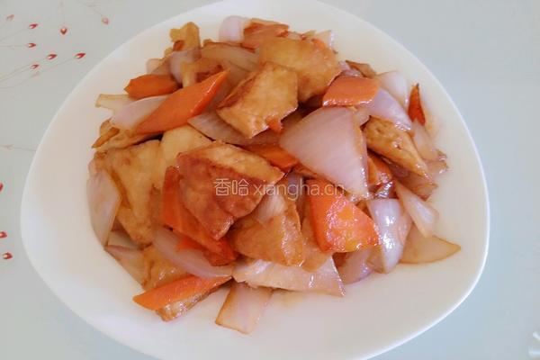 豆腐干炒洋葱胡萝卜片的做法图解12