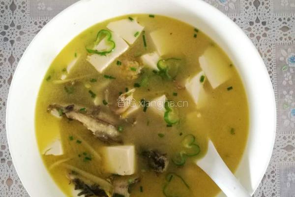 昂刺鱼（黄刺鱼）豆腐汤
