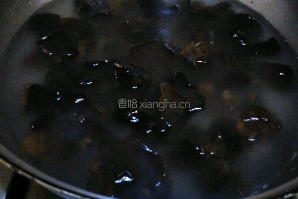 凉拌木耳金针菇的做法图解4