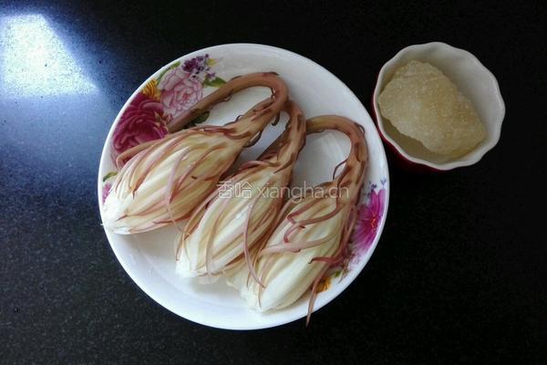 昙花枸杞羹的做法图解2