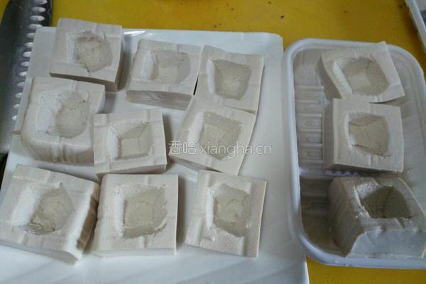 煎焖酿嫩豆腐的做法图解3