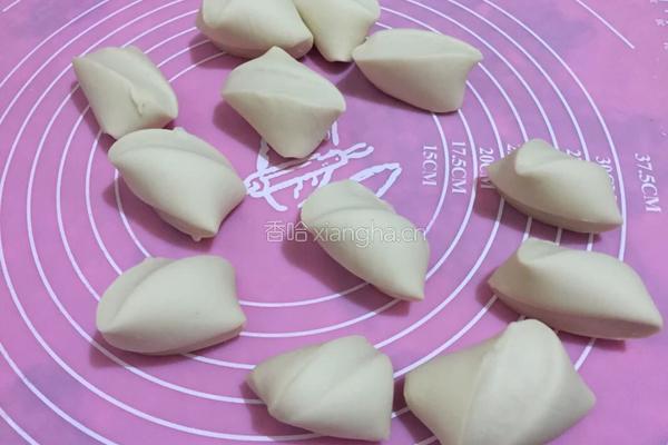 猪肉三鲜大馅水饺的做法图解6