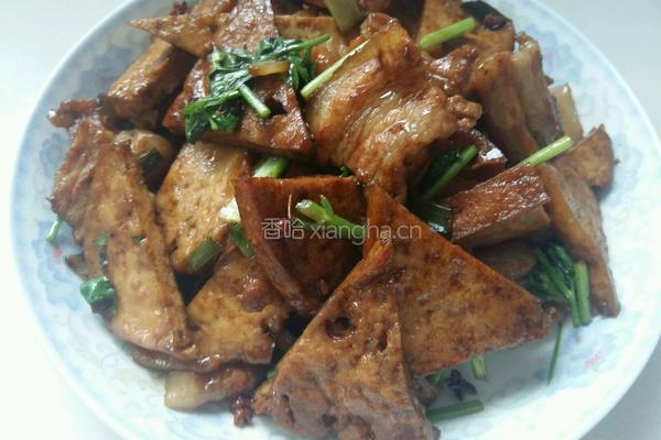 五花肉炒豆腐的做法图解7