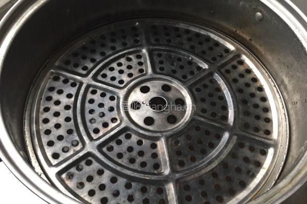 超软鸡蛋羹的做法图解2