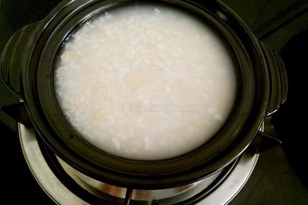 海鲜干贝燕麦粥的做法图解4