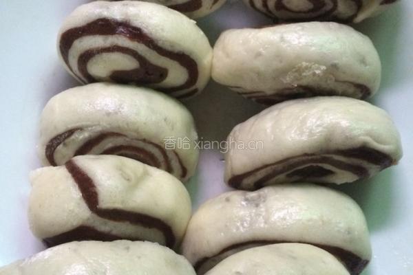 双色小馒头的做法图解8