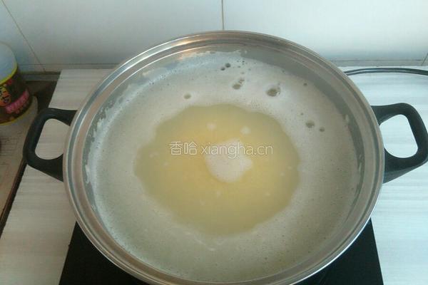 小米粥的做法图解3