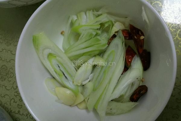 炒馍的做法图解1