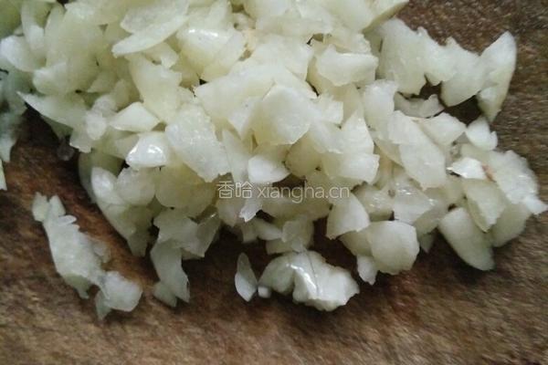 番茄炒西瓜皮的做法图解4