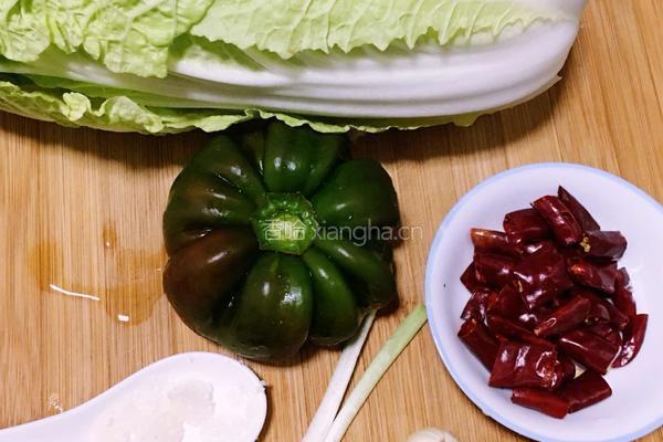 辣炒白菜的做法图解1