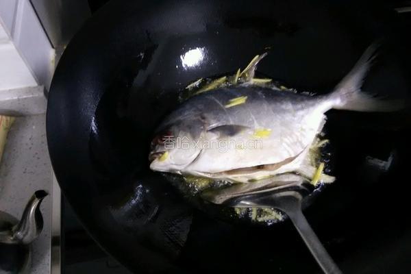 红烧鲳鱼的做法图解4