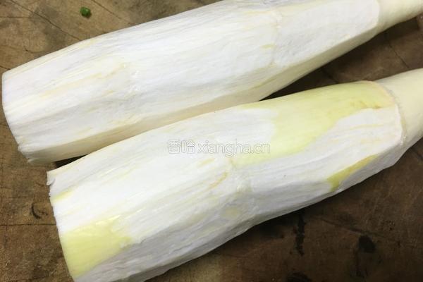 红烧茭白的做法图解1