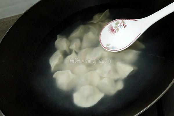 豇豆猪肉馅水饺的做法图解11
