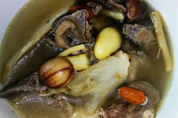 鸽子药膳汤的做法图解5