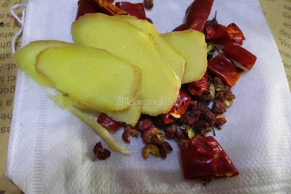 自制皮冻（吃真正的胶原蛋白）的做法图解3