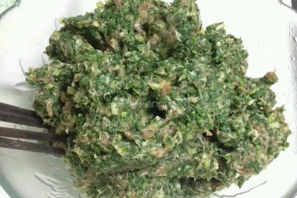 荠菜肉馄饨的做法图解1